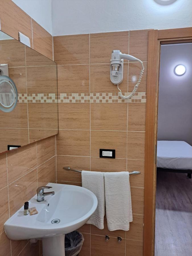 B&B Leonum Флоренция Экстерьер фото